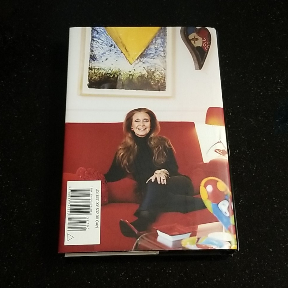 Danielle Steel ~~ROGUE - Picture 2 of 5